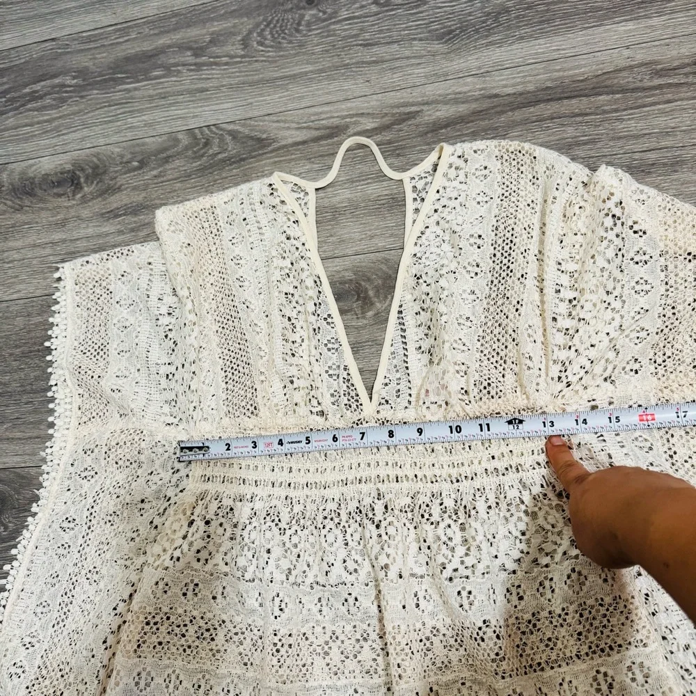 Xhilaration Women Bohemian Cream‎ V-Neck Lace Swim Cover Up Top Sz M